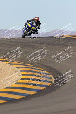 media/Dec-18-2022-SoCal Trackdays (Sun) [[8099a50955]]/Turns 9 and 10 Set 2 (1055am)/